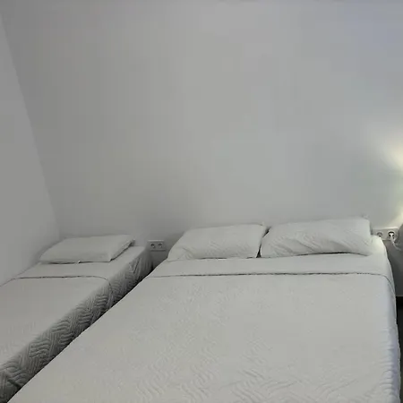 Alojamiento Canaima Malaga Exterior photo
